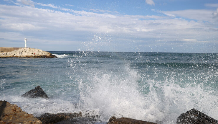 Karadeniz hırçınlaştı!