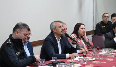 Vali Sezer, Kıyıklılarla buluştu