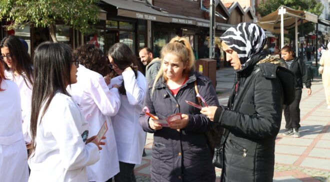 Meme kanserinde erken teşhis anlatıldı