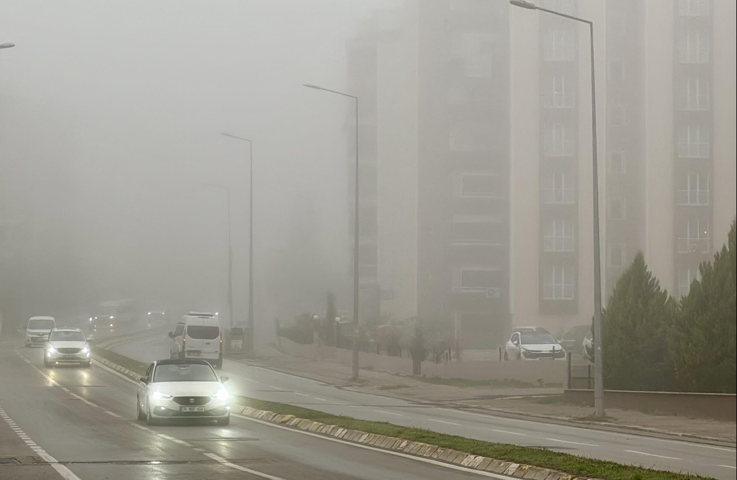 Selimiye siste kayboldu