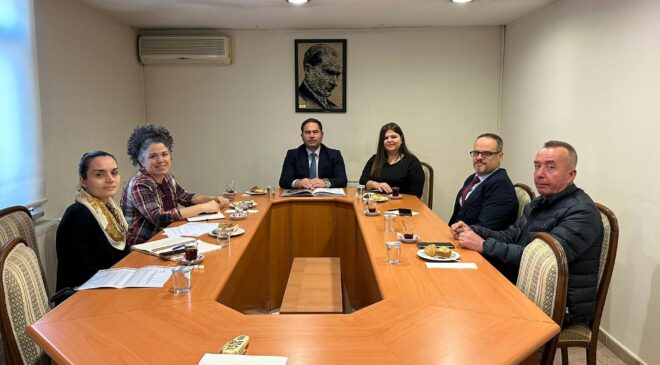 Tencere köfte marka yolunda