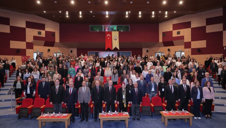 “Balkanlarda Türkoloji: Geçmişten Geleceğe”