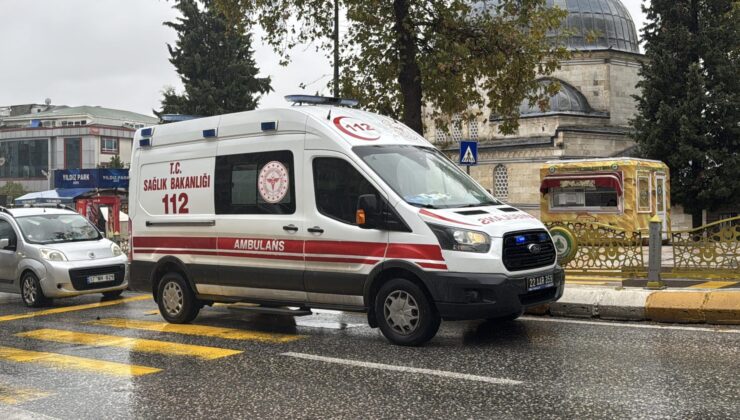 Yaya geçidinde çarptı