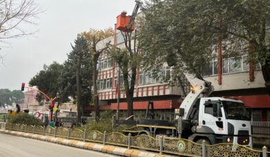 Atatürk Bulvarı’nda trafik yoğunluğu