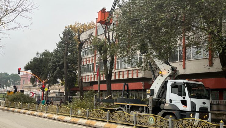 Atatürk Bulvarı’nda trafik yoğunluğu