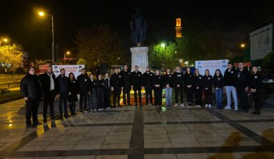 CHP’li gençlerden Ata’ya Saygı