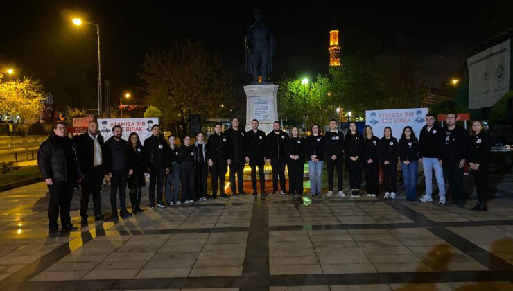 CHP’li gençlerden Ata’ya Saygı