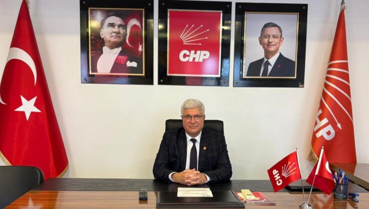 ‘İftiralarla gündem yaratmaya çalışıyor’