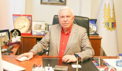 “Öğretmenlerimizi desteklemeye devam edeceğiz”