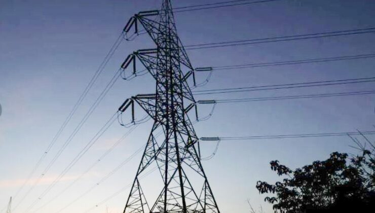 Dikkat! Elektrik kesintisi var