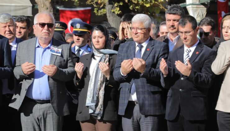 Başkan Gencan, şehit cenazesine katıldı