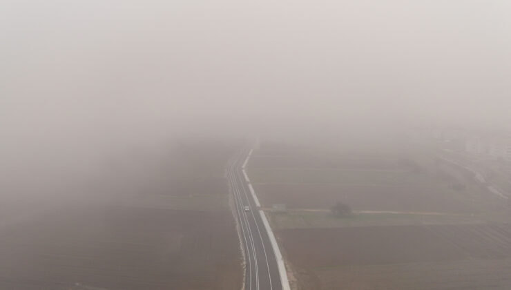 Edirne’de sis etkili oldu