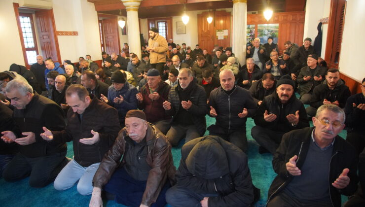 Hatimler şehitlere ve Filistinlilere bağışlandı