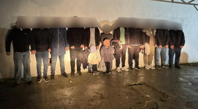 13 düzensiz göçmen yakalandı