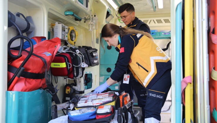 Abasını kaybettikten sonra paramedik oldu