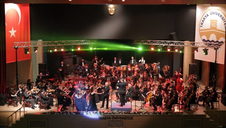 Unutulmayanlar konseri büyüledi