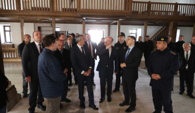 Muradiye Camisi’nde restorasyon sürüyor