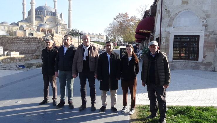 Vali Sezer’e tabelalı teşekkür