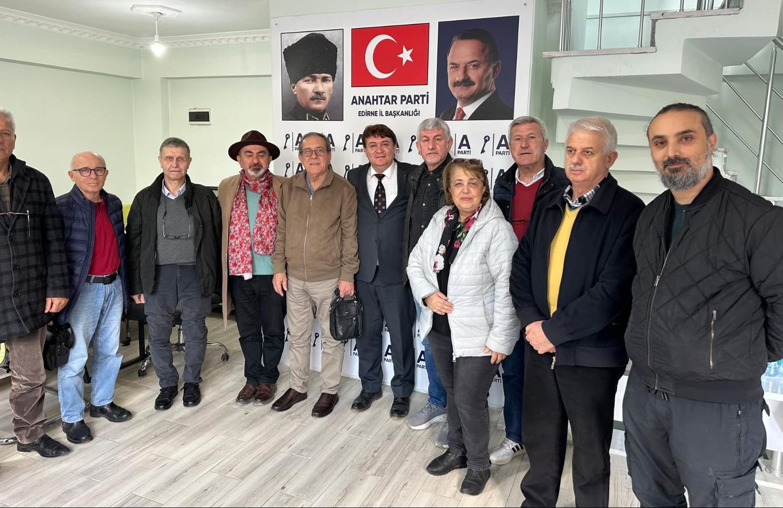 ‘Emeklilerin sorunlarına çözüm üreteceğiz’