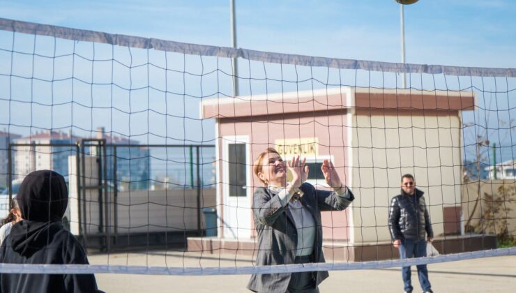 Belgin İba, voleybol oynadı