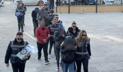 Fuhuş operasyonunda 5 tutuklama
