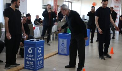 Huzurevi sakinleri yarıştı