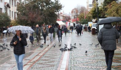 Edirne’de sağanak etkili oldu