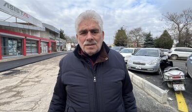 Yapılan otopark ve yola esnaflardan teşekkür