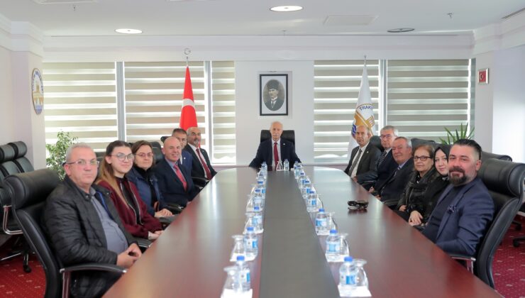 Rektör Hatipler’den hayırseverlere teşekkür