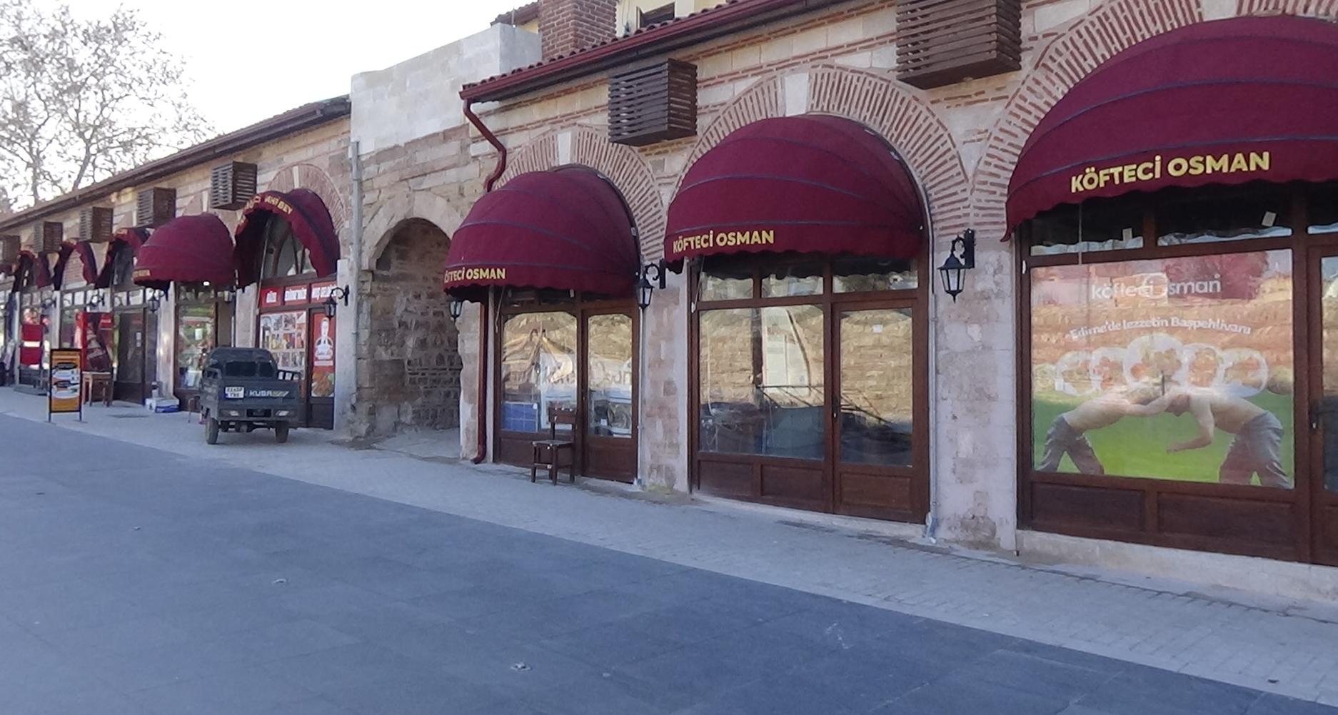 Vali Sezer’e tabelalı teşekkür