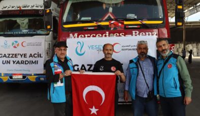 Yesevi’den Gazze’ye 100 ton un