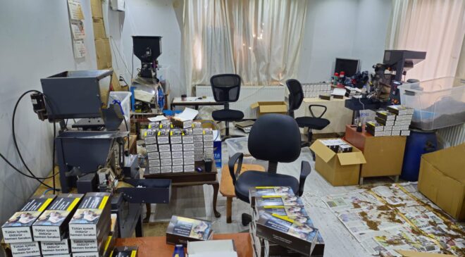 1 milyon adet kaçak makaron ele geçirildi