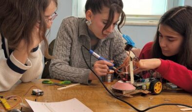 “İleri Robotik Proje Şenliği” düzenlendi