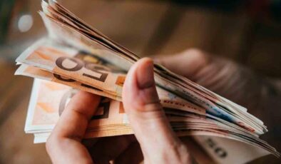 Bulgaristan’da euro dönemi başladı