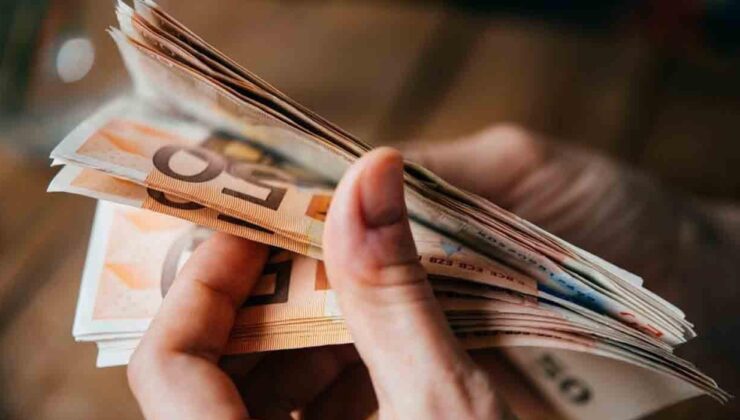 Bulgaristan’da euro dönemi başladı