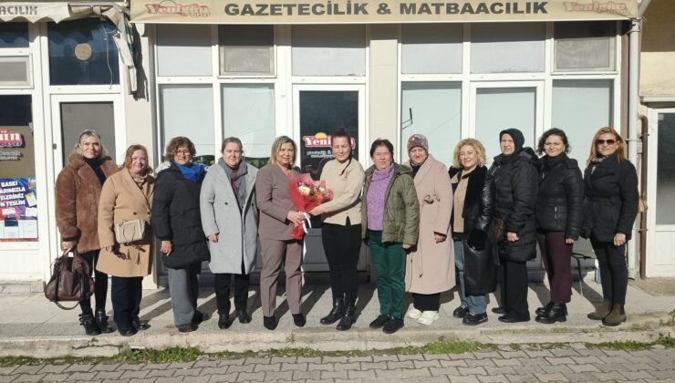 CHP’li kadınlardan gazetemize ziyaret