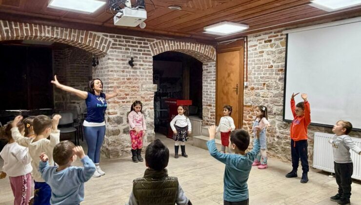 Konak’ta öğrencilere atölye