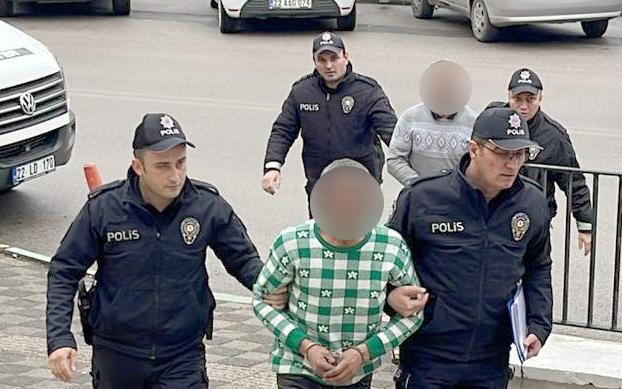 Firari hükümlüler ormanda yakalandı