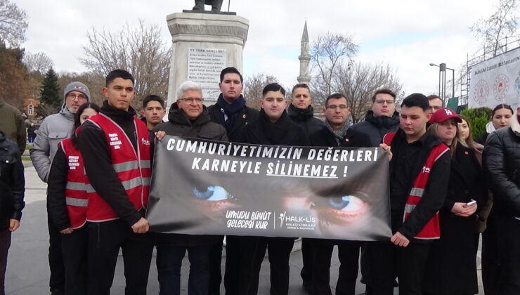 “Milli değerler geri plana itilemez”