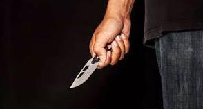 Komşusunu bıçakladı!