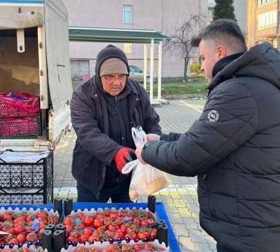 Martin’den esnafa sıcak jest