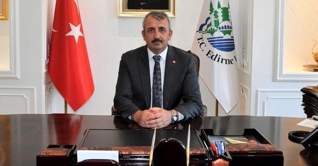 Merhum Vali Fahri Yücel’i unutmadı