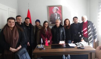 Muhtarlardan basın mensuplarına sürpriz