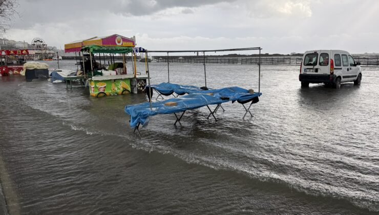 Tekirdağ’da deniz taştı