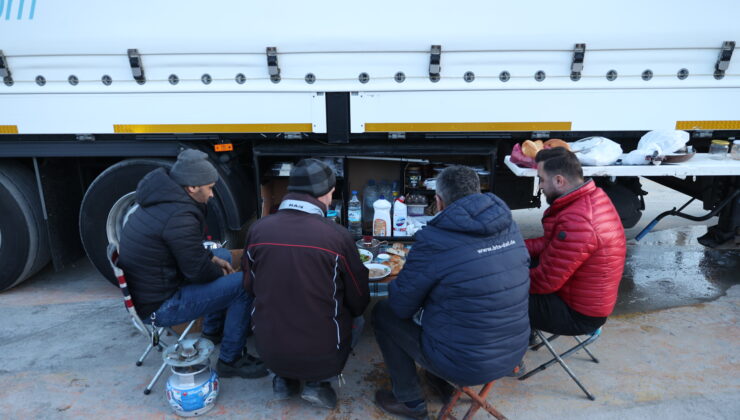 TIR şoförlerinin buruk iftarı