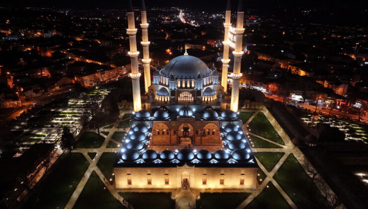 Selimiye’nin aydınlatması yenilendi