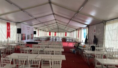 Vakıflardan 500 kişilik iftar çadırı