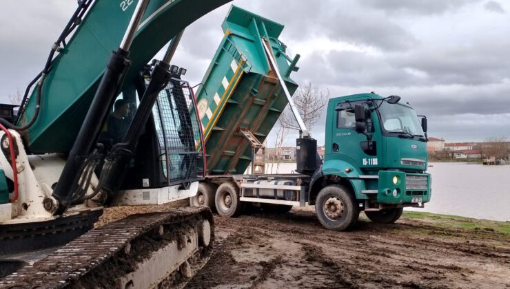 Meriç Nehri Küplü’de yükseliyor