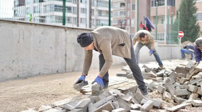 Fatih Mahallesi’nde asfaltlama çalışması
