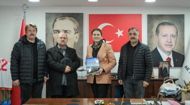 İba’ya “Derin Tarih” dergisi takdim edildi